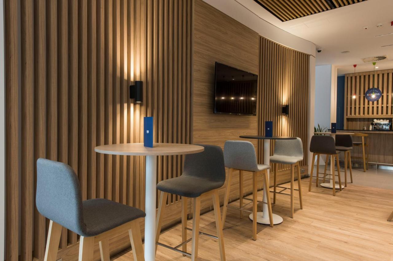 Holiday Inn Express Warsaw - Mokotow By Ihg Exteriér fotografie