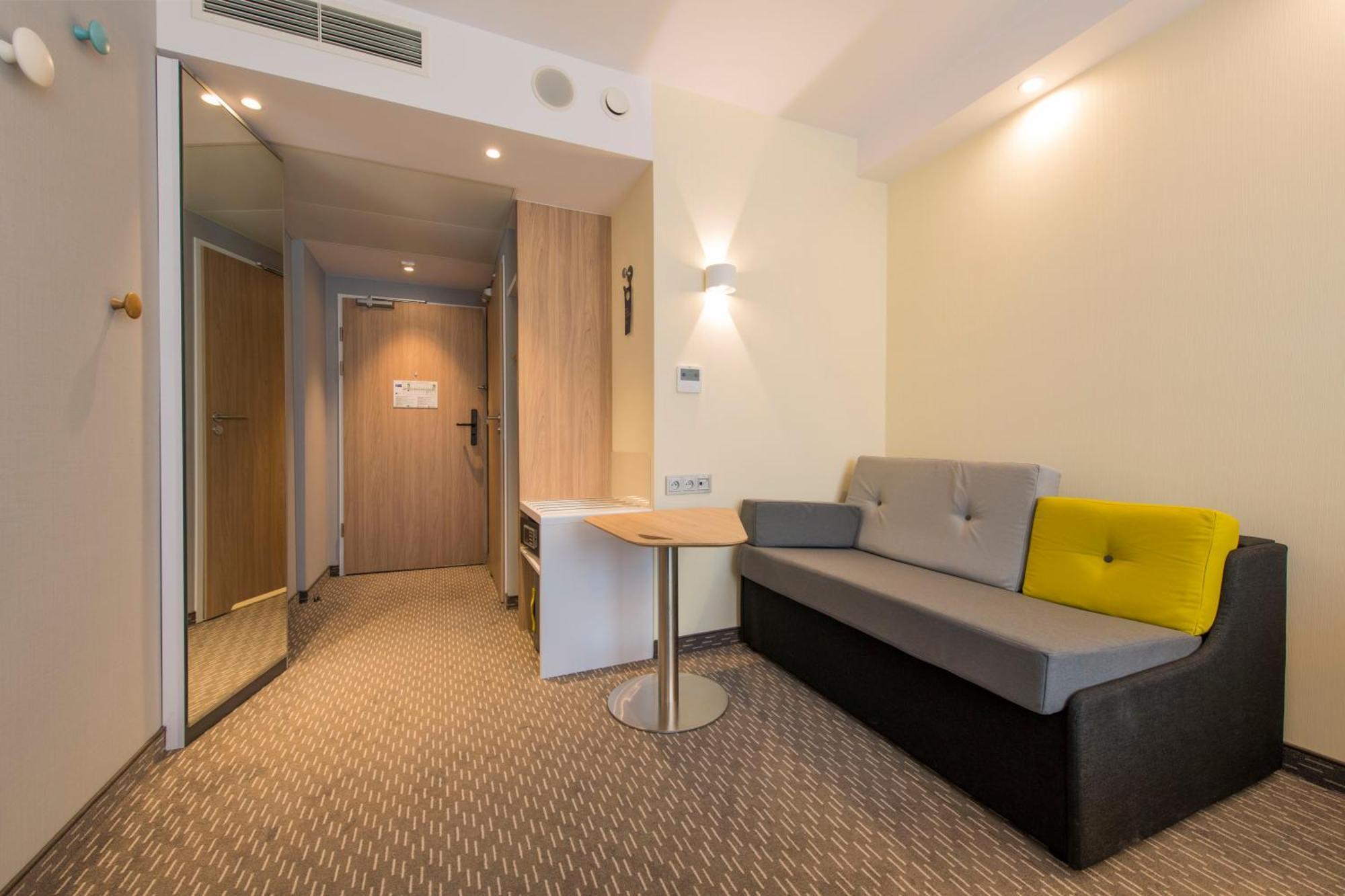 Holiday Inn Express Warsaw - Mokotow By Ihg Exteriér fotografie